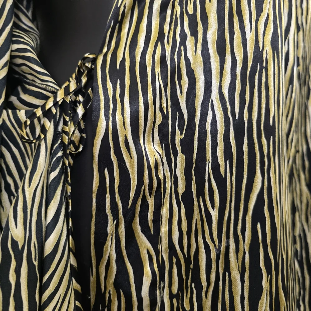 vintage‎ EVANDALE Intimates size M/L Silky Satin Animal Print Robe Black Gold